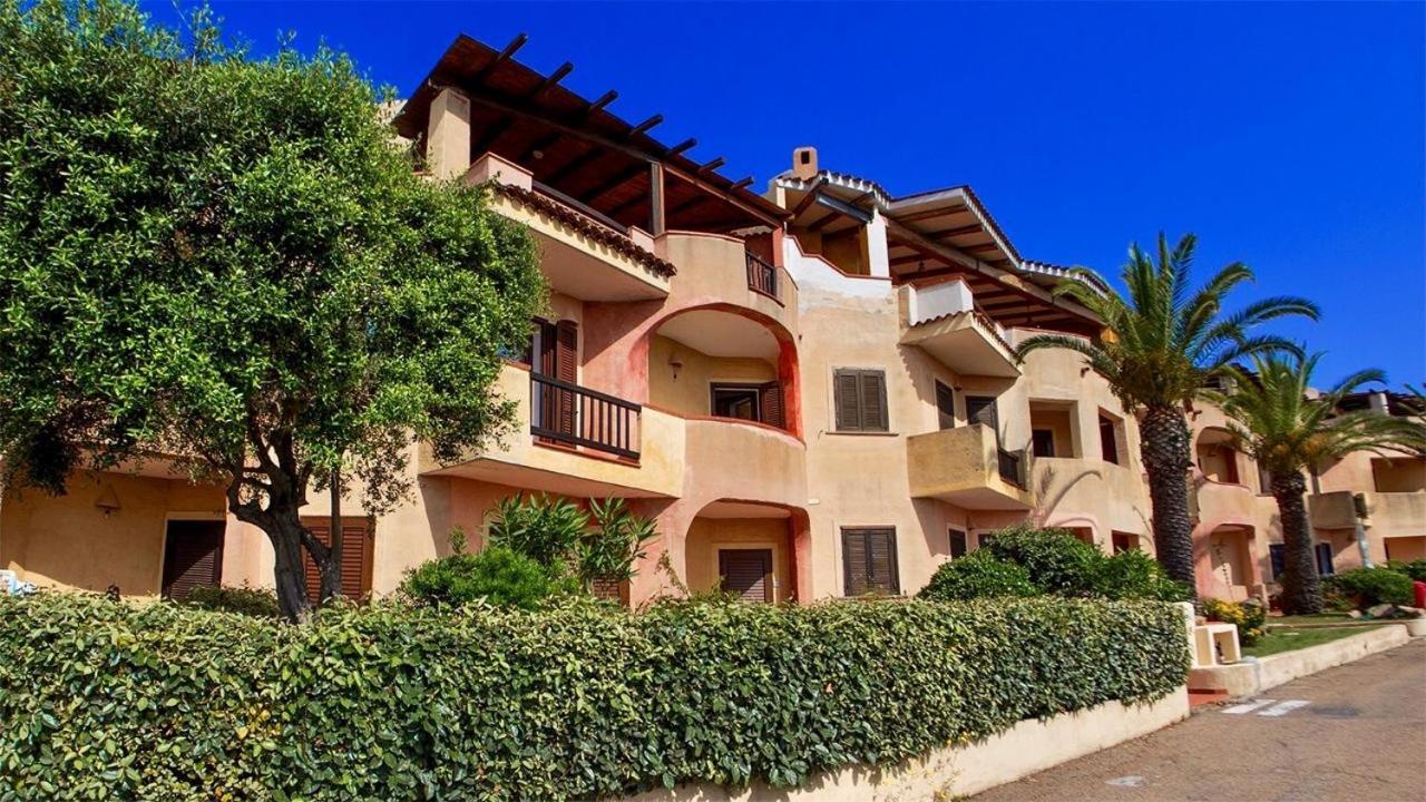 Appartamento Due Passi Dal Mare - La Marmorata Santa Teresa Gallura Exterior foto
